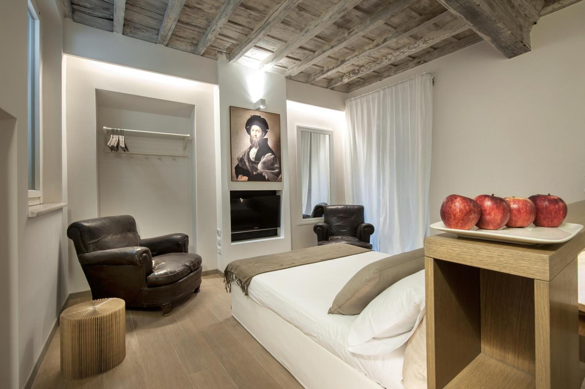 Raffaello Charmsuite Roma